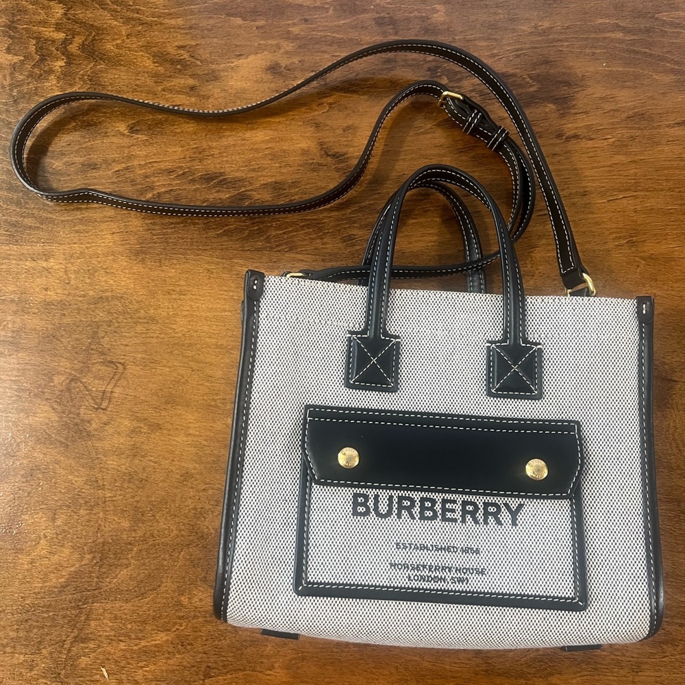 Burberry Freya tote